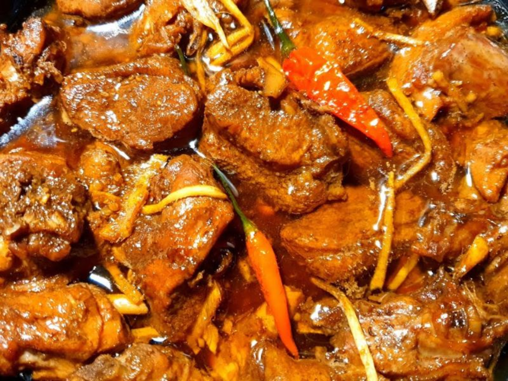 Kho thịt vịt