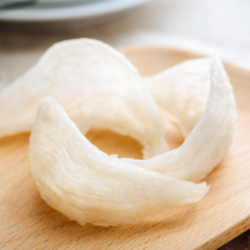 Yến