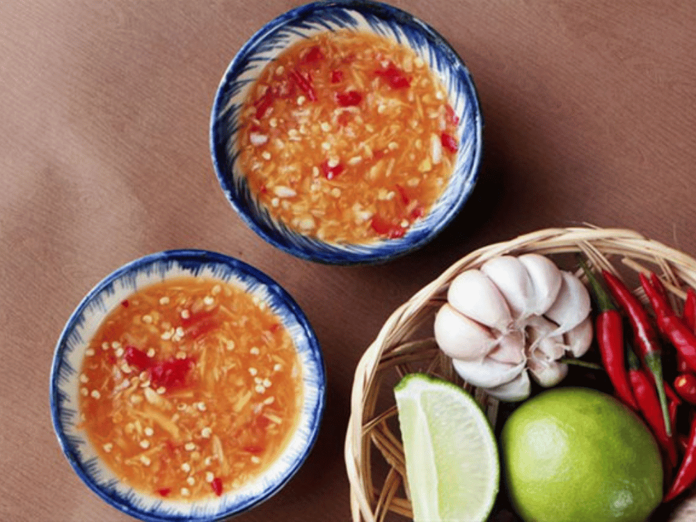 Quan sát màu sắc